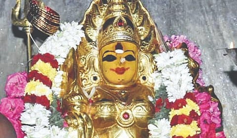 ஈரோடு பெரிய மாரியம்மன் | ஆடி மாதமும் அம்மன் திருவருளும்