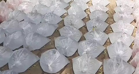 பாக்கெட் சாராயம் | கோப்புப் படம்