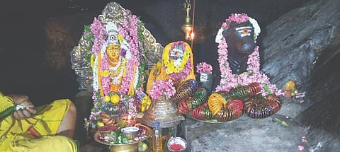 கோவை பொன்னூத்தம்மன் கோயில் | ஆடி மாதமும் அம்மன் திருவருளும்