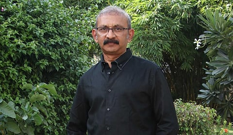 “ஹீரோ வில்லன் பார்முலாவுக்கு நான் எதிரி இல்லை!” - இயக்குநர் ராதா மோகன் நேர்காணல்