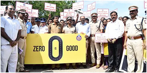 விபத்தில்லா தின விழிப்புணர்வு திட்டத்தை சென்னை போக்குவரத்து காவல் கூடுதல் ஆணையர் ஆர்.சுதாகர் தொடங்கி வைத்தார்.