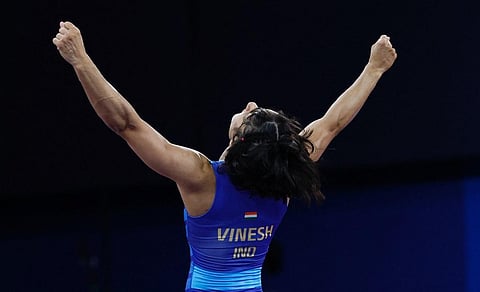 வினேஷ் போகத்: வலிகளுடன் யுத்தம் செய்து தாயகத்துக்கு பெருமை சேர்த்த போராளி!