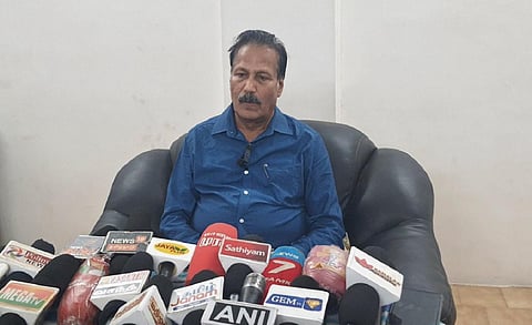 புதிய தமிழகம் கட்சி தலைவர் கிருஷ்ணசாமி கோவில்பட்டியில் செய்தியாளர்களிடம் பேசினார்.