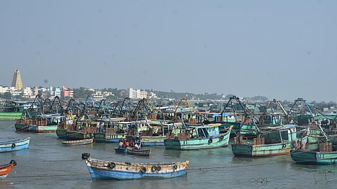 இலங்கை கடற்படை அத்துமீறலுக்கு முற்றுப்புள்ளி வைக்க வேண்டும்: அரசியல் கட்சி தலைவர்கள் வலியுறுத்தல்
