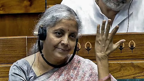 ஒரு வங்கி கணக்குக்கு 4 நியமனதாரர்கள்: மக்களவையில் புதிய மசோதா தாக்கல்