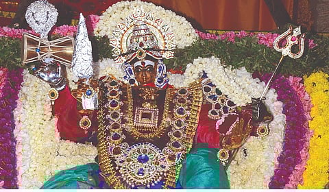 பாளையங்கோட்டை ஆயிரத்தம்மன் | ஆடி மாதமும் அம்மன் திருவருளும்