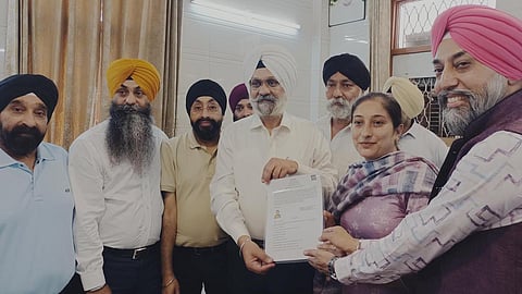 சிஏஏ சட்டத்தின் கீழ் 20 ஆப்கன் சீக்கியர்களுக்கு இந்திய குடியுரிமை சான்றிதழ்