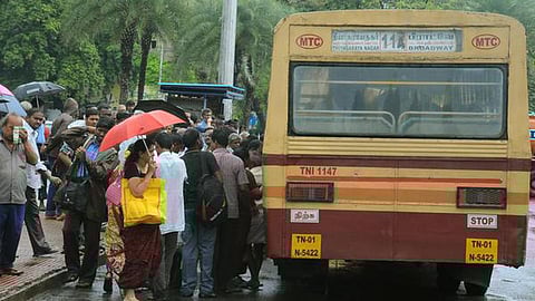 பேருந்து கட்டணங்களை உயர்த்த தனி ஆணையமா? - தமிழக அரசுக்கு அன்புமணி கண்டனம்