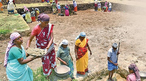 தொழிலாளர் பட்ஜெட்: தமிழ்நாடு அரசின் கடமை என்ன?