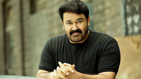 மூச்சுத் திணறல் காரணமாக மோகன்லால் மருத்துவமனையில் அனுமதி