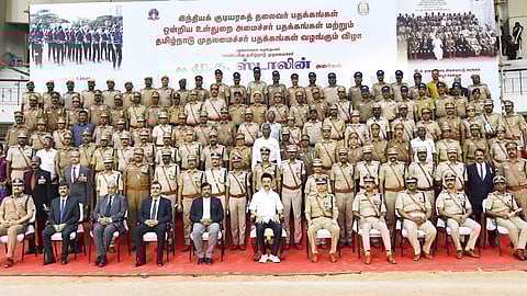 பிரசவ காலத்துக்கு பிறகு பெண் காவலர்களுக்கு சொந்த மாவட்டத்தில் பணி: முதல்வர் ஸ்டாலின் அறிவிப்பு