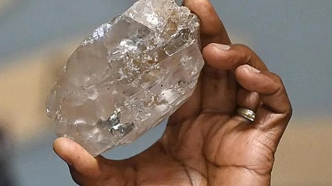 ஆப்பிரிக்க நாடான போட்ஸ்வானாவில் உலகின் 2-வது மிகப்பெரிய வைரம் கண்டெடுப்பு