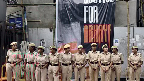 முதல்வர் மம்தா ராஜினாமா செய்யக் கோரி பேரணி: உளவுத்துறை எச்சரிக்கையால் 6000 போலீஸார் குவிப்பு