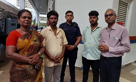 மலேசியாவின் கோலாலம்பூரில் குழிக்குள் விழுந்த இந்திய பெண்ணைத் தேடும் பணி தீவிரம்