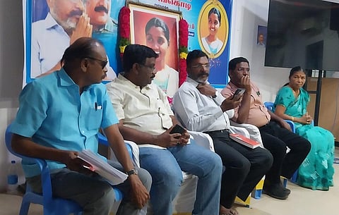 தமிழகத்தில் மதுக்கடைகளை நிரந்தரமாக மூட கால நிர்ணயம்: அரசை வலியுறுத்தி விசிக உயர்நிலைக்குழு கூட்டத்தில் தீர்மானம்