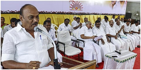 தஞ்சையில் நடந்த மத்திய மாவட்ட திமுக பொது உறுப்பினர்கள் கூட்டத்தில் எம்எல்ஏ துரை சந்திரசேகர் பேசினார் | படம் ஆர்.வெங்கடேஷ்