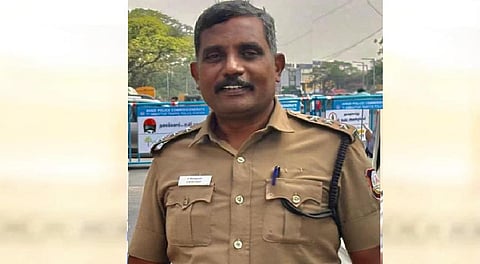 உயிரிழந்த காவலர் சிவகுமார்.