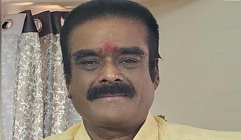 மயிலாப்பூர் நிதி நிறுவன அலுவலகத்தில் தேவநாதன் யாதவிடம் விசாரணை: லாக்கர்களை திறந்து போலீஸார் சோதனை