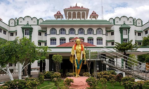 முகநூலில் மகாத்மா காந்தி குறித்து அவதூறு கருத்து பதிவிட்டவருக்கு முன்ஜாமீன் மறுப்பு