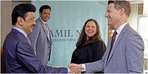 தமிழகத்தில் புதிய முதலீடுகளை மேற்கொள்ள சிகாகோவில் ஃபோர்டு நிறுவன உயர் அலுவலர்களைச் சந்தித்து முதல்வர் ஸ்டாலின் அழைப்பு விடுத்தார்.