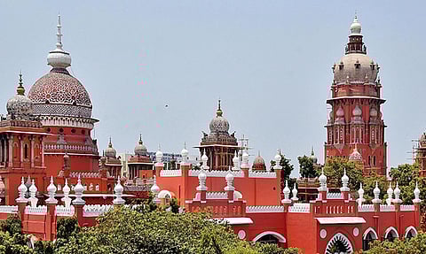 தமிழக கோயில்களின் கும்பாபிஷேக நிகழ்வுகளில் தமிழிலும் மந்திரங்கள் ஓதப்படும்: அரசு தகவல் @ ஐகோர்ட்