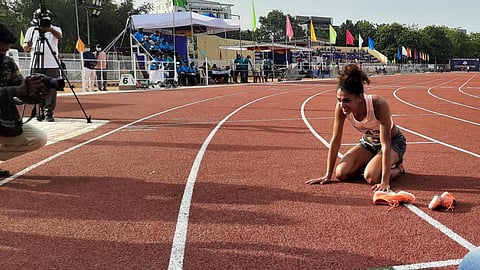 இந்திய தடகள வீராங்கனை ஹர்மிலன் பெயின்ஸ்