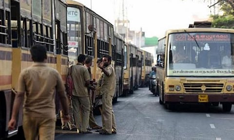 போக்குவரத்து கழக ஊழியர்களுக்கு வங்கி சார்பில் ஆயுள் காப்பீட்டு திட்டம் அறிமுகம்