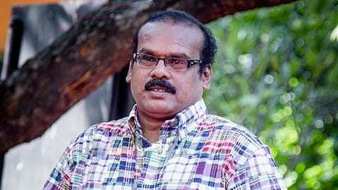 விழாவுக்கு வராத கதாநாயகிகள்: இயக்குநர் வெங்கடேஷ் வருத்தம்