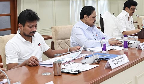 உதயநிதிக்கு அமைச்சரவையில் 3-ம் இடம்; துணை முதல்வருக்கான செயலர்கள் விரைவில் நியமனம்