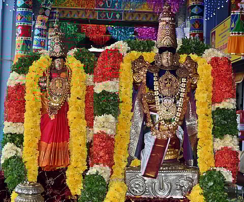 திருநாகேஸ்வரம் ஒப்பிலியப்பன் கோயிலில் புரட்டாசி பெருவிழா கொடியேற்றம்