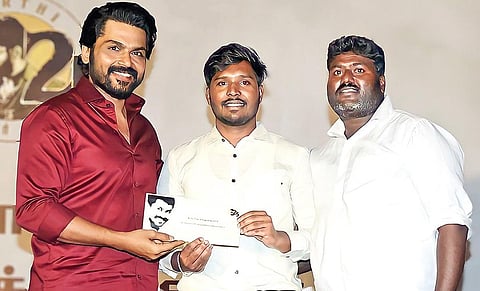 ‘மனிதம் காக்கும்’ சந்துரு குமார்! | சமூகப் பொறியாளர்கள் 12