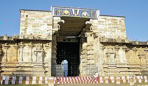 தடைகளை தகர்த்தெறியும் திருக்குறுங்குடி அழகிய நம்பிராயர்