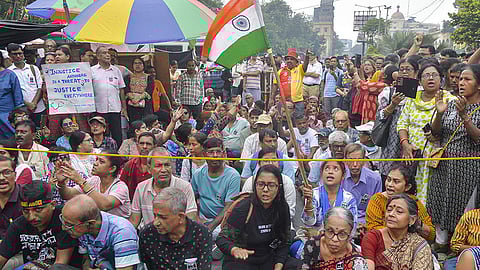 கொல்கத்தா பயிற்சி மருத்துவர்களின் உண்ணாவிரதப் போராட்டம் 13-வது நாளை எட்டியது