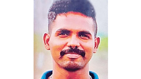 செல்வமுருகன்