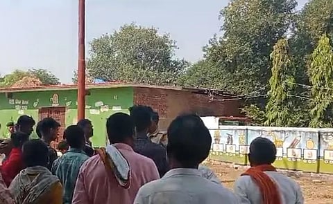 ‘குட் டச், பேட் டச்’ மூலம் அம்பலமான பாலியல் சீண்டல் விவகாரம்: உ.பி.யில் பள்ளி ஆசிரியர் கைது