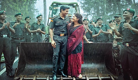 ராணுவ அதிகாரிகள் முன் ‘அமரன்’ | சிவகார்த்திகேயன் நேர்காணல்