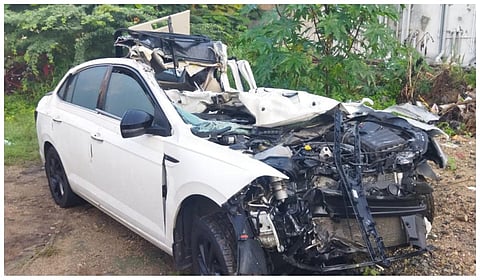 கார் விபத்து