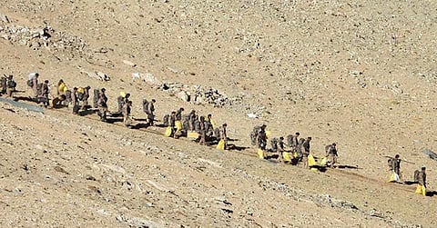 லடாக்கில் படைகளை திரும்பப் பெறும் நடவடிக்கை நிறைவு: இந்திய ராணுவம்