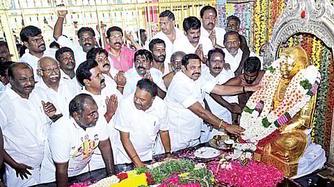 தேவருக்கு சிறப்பு சேர்த்தது அதிமுகதான்: பழனிசாமி பெருமிதம்