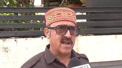 நாக்பூரில் 2 நிமிடம் தாமதமானதால் காங்கிரஸ் முன்னாள் பிரமுகரின் வேட்பு மனுவை ஏற்க மறுத்த தேர்தல் அதிகாரி