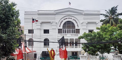 சென்னையில் நவ.6-ல் அதிமுக மாவட்டச் செயலாளர்கள் கூட்டம்