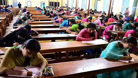 ஜேஇஇ முதன்மை தேர்வுக்கு விண்ணப்ப பதிவு தொடங்கியது: நவ.22-ம் தேதி வரை அவகாசம்