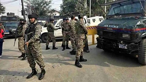 நாய்களுக்கு பிஸ்கெட் போட்டு லஷ்கர்-இ-தொய்பா தளபதி உஸ்மானை வீழ்த்திய பாதுகாப்பு படையினர்