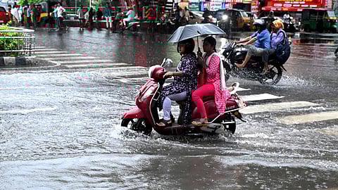 சென்னை, காஞ்சிபுரம், செங்கல்பட்டு உட்பட 11 மாவட்டங்களில் இன்று கனமழைக்கு வாய்ப்பு