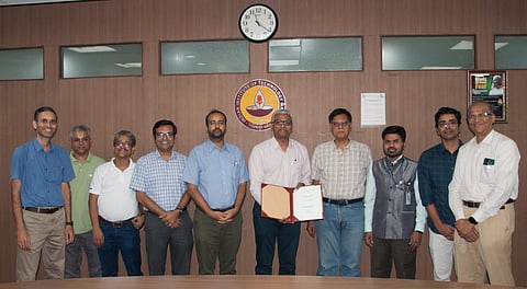 இஸ்ரோவுடன் இணைந்து விண்கல ஆராய்ச்சி மையத்தை தொடங்குகிறது சென்னை ஐஐடி