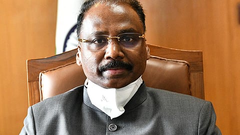 தொழில்நுட்ப மாற்றத்துக்கு ஏற்ப சிந்தனை: தலைமை கணக்கு தணிக்கையாளர் அறிவுரை