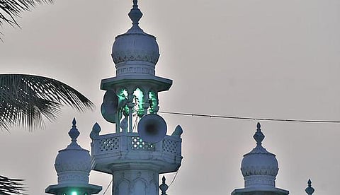 சத்தீஸ்கர் மசூதிகளில் சொற்பொழிவுக்கு அனுமதி அவசியம்: வக்பு வாரிய உத்தரவுக்கு முஸ்லிம்கள் எதிர்ப்பு