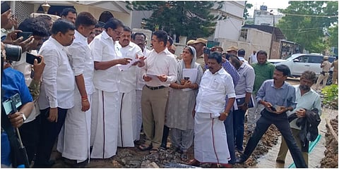 ராமநாதபுரத்தில் மழையால் பாதிக்கப்பட்ட பகுதிகளில் அமைச்சர்கள் சாத்தூர் ராமச்சந்திரன், ராஜ கண்ணப்பன் ஆகியோர் நேரில் பார்வையிட்டு ஆய்வு செய்தனர்.