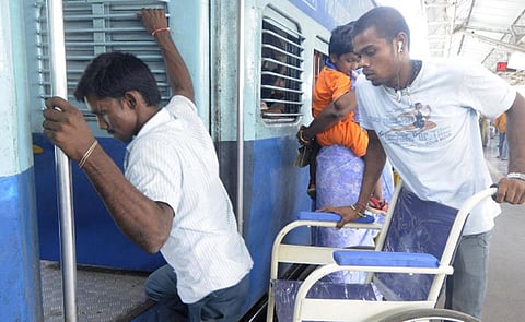 ரயில் பயணச்சீட்டு: மாற்றுத் திறனாளிகளுக்கு புதிய வசதி!