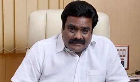 மோசடி புகாரில் கைதான தேவநாதன் யாதவ் சொத்துகளை தற்காலிகமாக முடக்க உயர் நீதிமன்றம் உத்தரவு